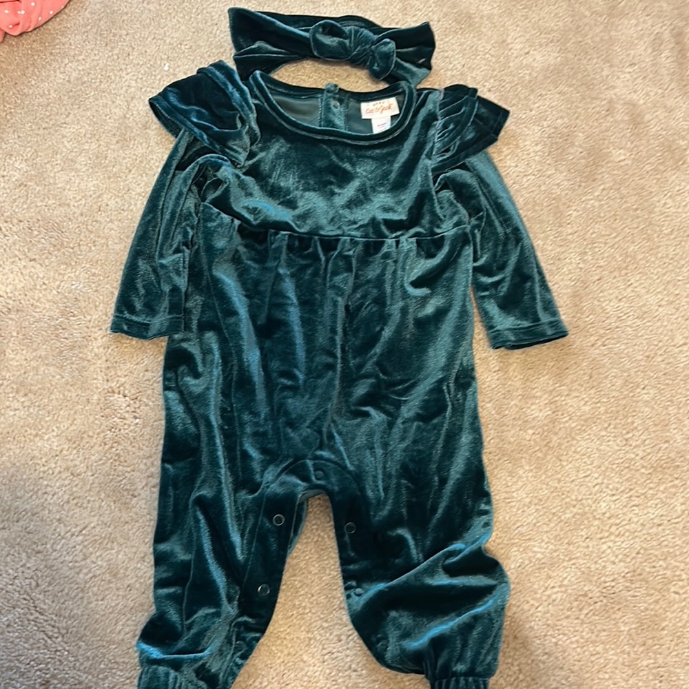 Velvet jumpsuit with headband